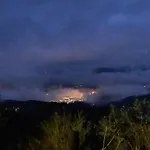 Private Mountain Log With Amazing Panoramic Sunset Views At Small Scale Nature *