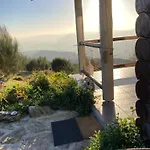 Private Mountain Log With Amazing Panoramic Sunset Views At Small Scale Nature Кемпинг Кабесейраш-ди-Башту