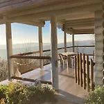 Private Mountain Log With Amazing Panoramic Sunset Views At Small Scale Nature * Кабесейраш-ди-Башту