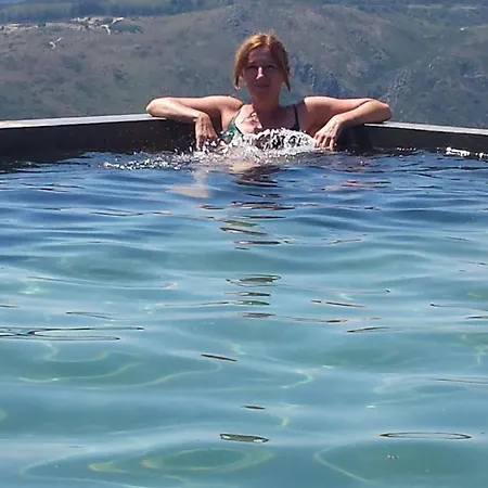 Private Mountain Log With Amazing Panoramic Sunset Views At Small Scale Nature Cabeceiras de Basto