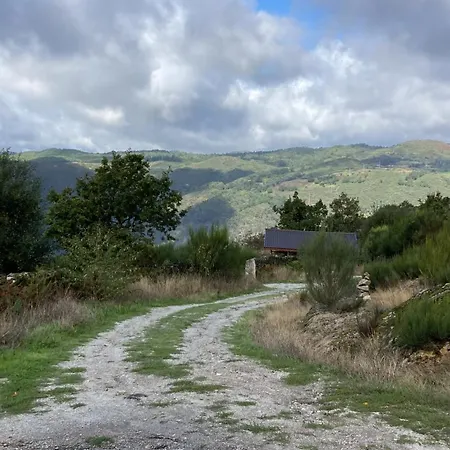 Private Mountain Log With Amazing Panoramic Sunset Views At Small Scale Nature *