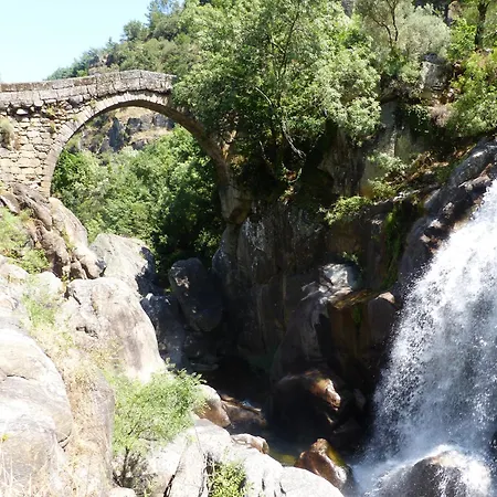 Private Mountain Log With Amazing Panoramic Sunset Views At Small Scale Nature Cabeceiras de Basto