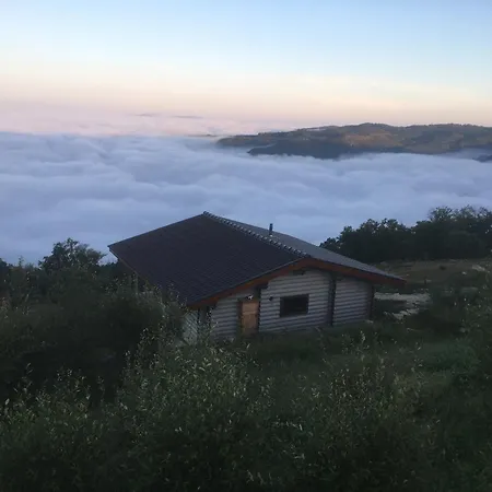 Private Mountain Log With Amazing Panoramic Sunset Views At Small Scale Nature Campingplatz