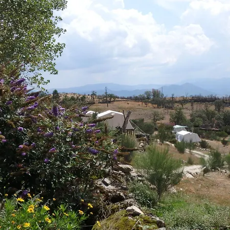 Private Mountain Log With Amazing Panoramic Sunset Views At Small Scale Nature Campingplatz Cabeceiras de Basto