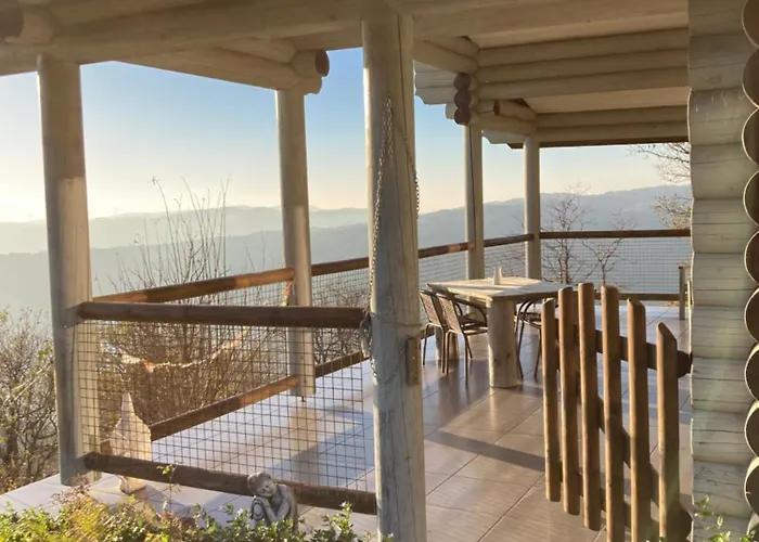 Private Mountain Log With Amazing Panoramic Sunset Views At Small Scale Nature * 카베세이라스 드 바스투