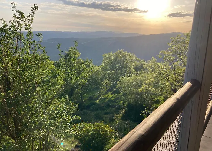 Private Mountain Log With Amazing Panoramic Sunset Views At Small Scale Nature * 카베세이라스 드 바스투