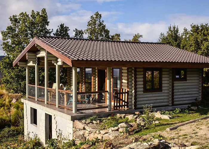 캠프장 Private Mountain Log With Amazing Panoramic Sunset Views At Small Scale Nature 카베세이라스 드 바스투