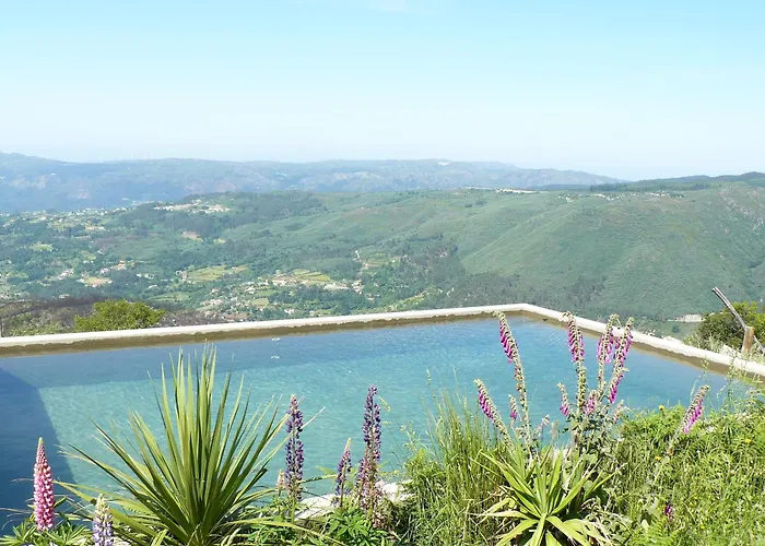 Private Mountain Log With Amazing Panoramic Sunset Views At Small Scale Nature 카베세이라스 드 바스투